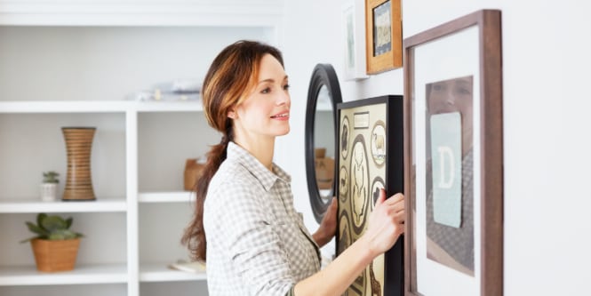 picture hangers without nails